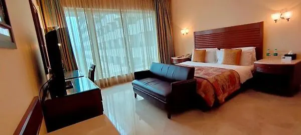 Novotel Suites Hamburg City