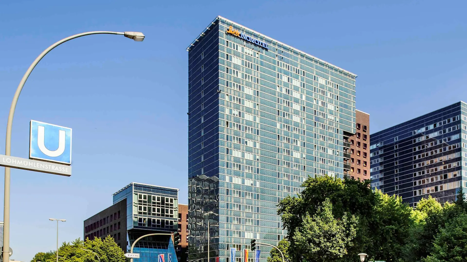 Novotel Suites Hamburg City Szálloda