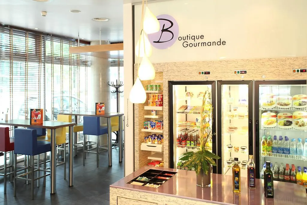 Novotel Suites Hamburg City 3*,