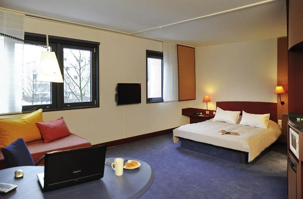 Novotel Suites Hamburg City